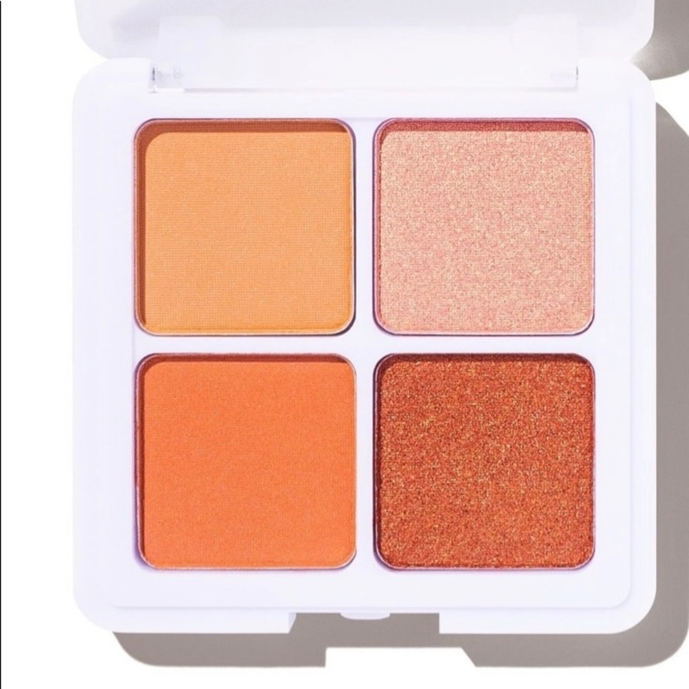 Floss Eyeshadow Squad in Just Peachy